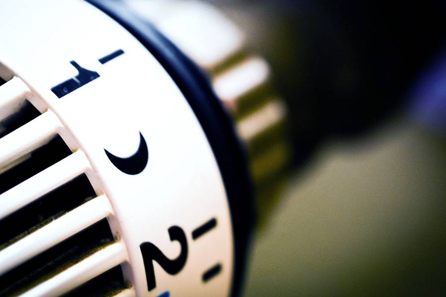 A close up of a radiator thermostat.