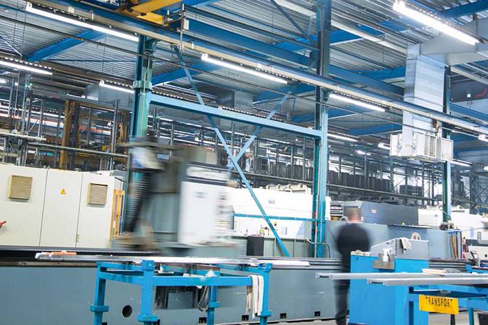 Large industrial hall with production facilities.